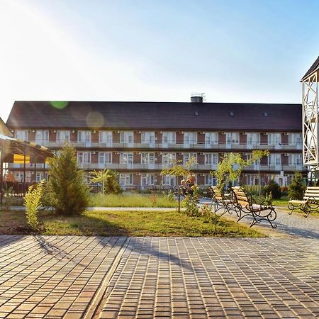 Baza Otdykha Jules Verne Hotel Zatoka Exterior photo